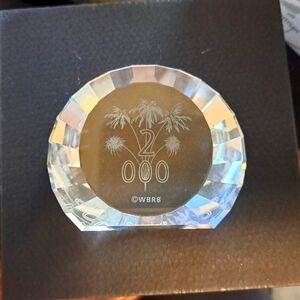 RARE Swarovski crystal  palm tree 2000 paperweight  never displayed